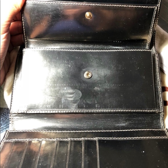 Authentic Rare Gucci Wallet - Picture 6 of 8